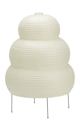 Akari 24N Tischleuchte von Vitra: Dreistufige, cremefarbene Papierleuchte auf filigranem, schwarzem Metallgestell.